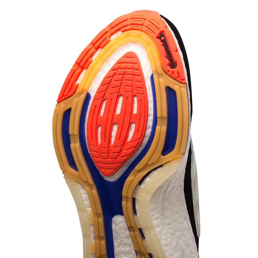 Tênis Adidas Ultra Boost